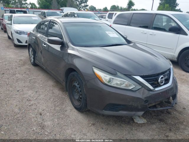 1N4AL3AP4HN310066 Nissan Altima 2.5 S