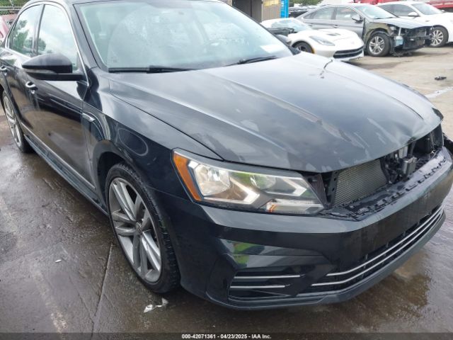 1VWDT7A32HC004021 Volkswagen Passat 1.8t R-line
