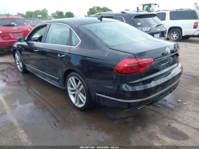 1VWDT7A32HC004021 Volkswagen Passat 1.8t R-line