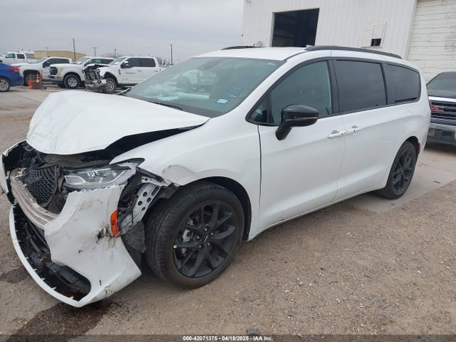 2C4RC1BG0RR184289 Chrysler 2024