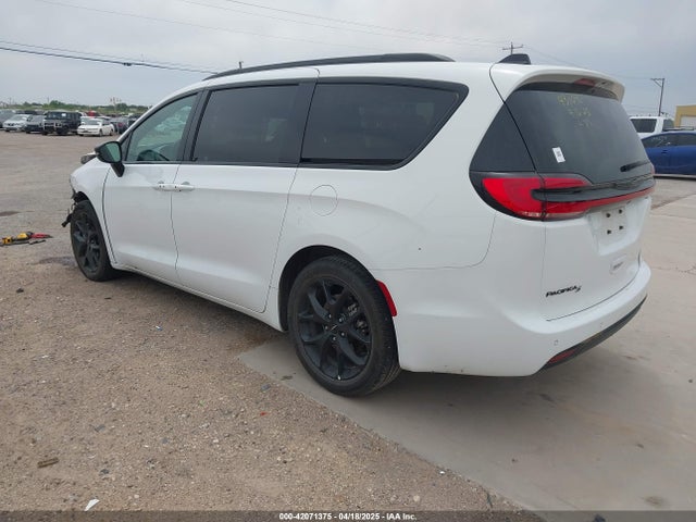 2C4RC1BG0RR184289 Chrysler 2024