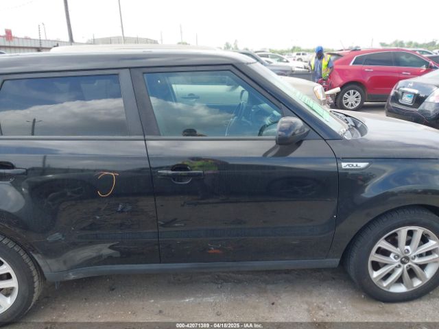 KNDJP3A58J7507409 KIA SOUL +
