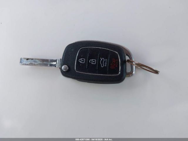 5NPE24AF9JH613622 Hyundai SONATA SE