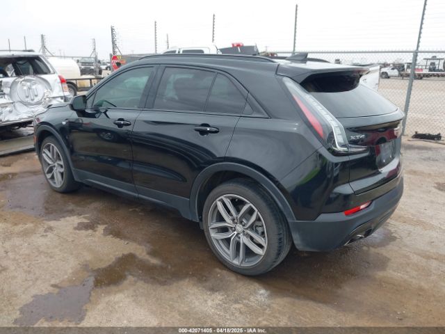 2019 CADILLAC XT4 1GYFZER47KF229708 Photo 2