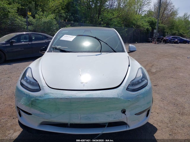 7SAYGDEE0PA130057 Tesla Model Y