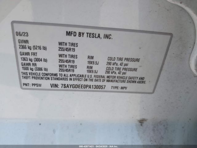 2023 TESLA MODEL Y 7SAYGDEE0PA130057 Photo 8