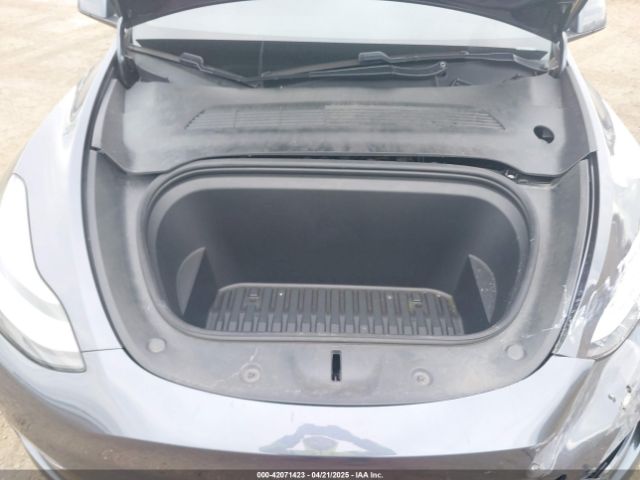 2020 TESLA MODEL Y 5YJYGDEF8LF046961 Photo 9