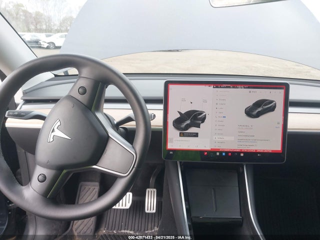 5YJYGDEF8LF046961 Tesla Model Y