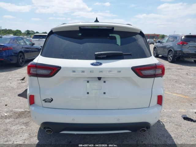 1FMCU0MNXPUB45343 Ford Escape St-line