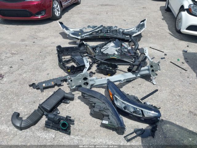 1FMCU0MNXPUB45343 Ford Escape St-line