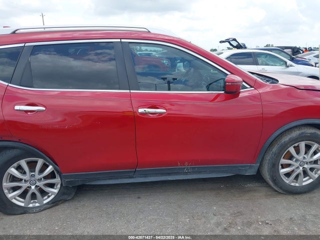 JN8AT2MT2HW386235 Nissan ROGUE SV