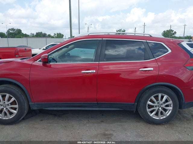 JN8AT2MT2HW386235 Nissan ROGUE SV