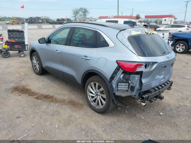 1FMCU9J95NUA87666 Ford Escape Titanium
