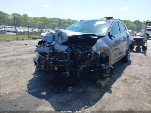 KNDPNCAC6J7401698 KIA Sportage Ex