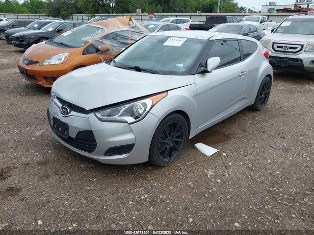 KMHTC6AD3GU280827 Hyundai Veloster