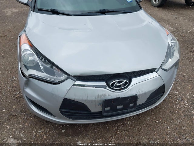 KMHTC6AD3GU280827 Hyundai Veloster