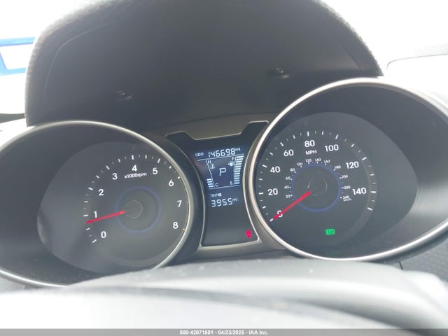 KMHTC6AD3GU280827 Hyundai Veloster
