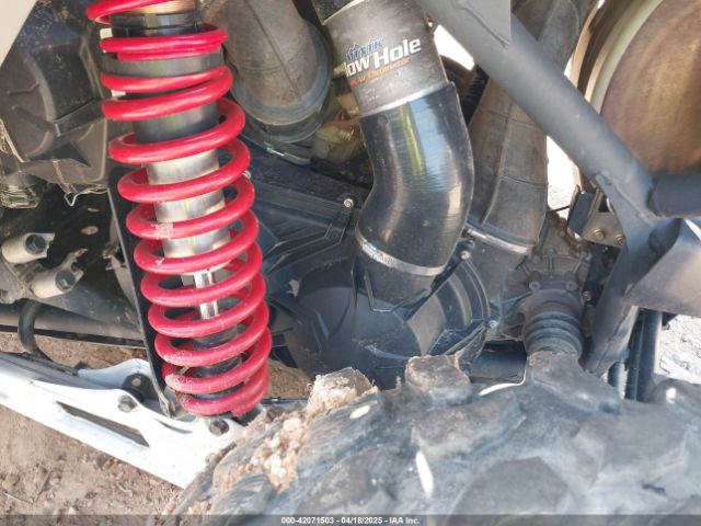 2024 CAN-AM MAVERICK X3 3JBVGAY43RE000886 Photo 8