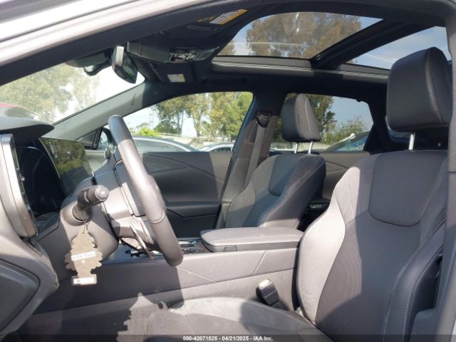 2T2BBMCAXPC001473 Lexus Rx 350h Luxury