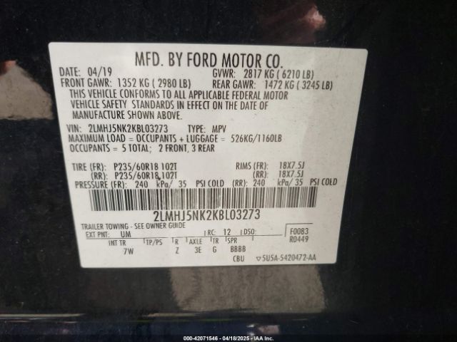 2LMHJ5NK2KBL03273 Lincoln Mkt Livery