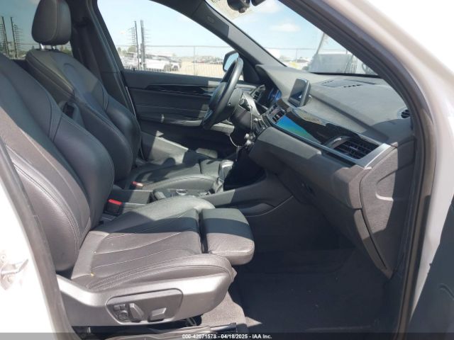 WBXHU7C30J5L06838 BMW X1 Sdrive28i