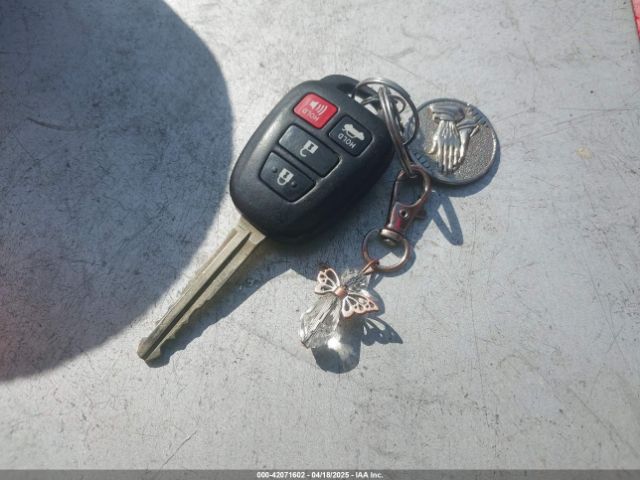 4T1BF1FK5HU368390 Toyota CAMRY SE