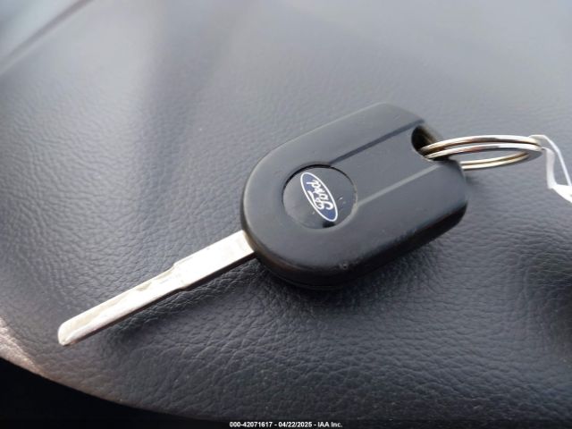 1FADP3K29FL203236 Ford FOCUS SE