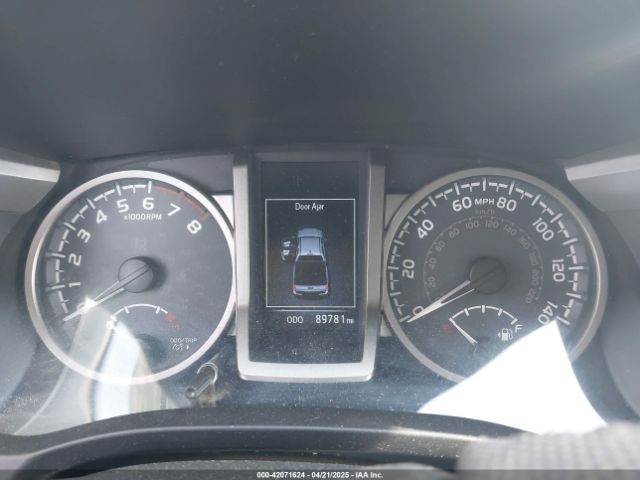 3TMCZ5AN8JM144064 Toyota Tacoma Sr5 V6