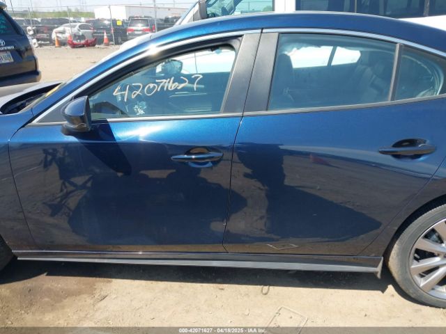 3MZBPBBL2MM214771 Mazda Mazda3 Select
