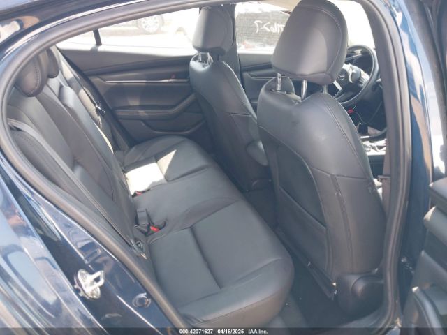 3MZBPBBL2MM214771 Mazda Mazda3 Select