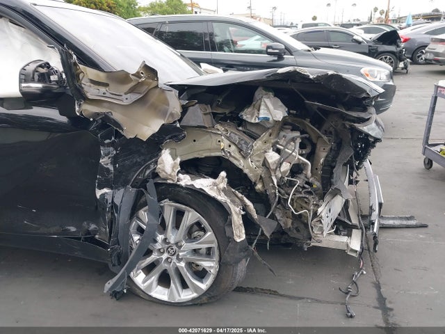 Toyota Highlander Limited 2023 5TDKDRAH5PS012464 Image 21