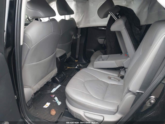 Toyota Highlander Limited 2023 5TDKDRAH5PS012464 Image 8