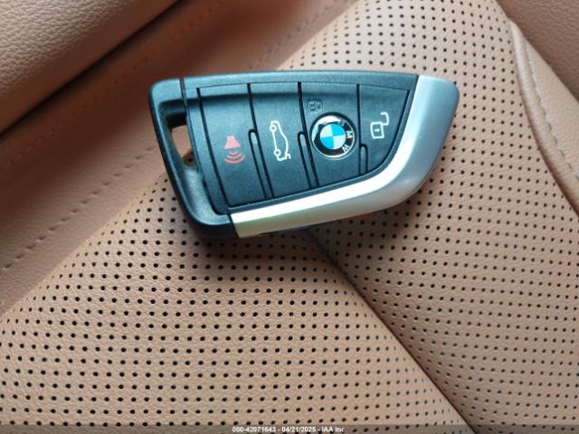 2023 BMW 330I 3MW69FF09P8D39007 Photo 10