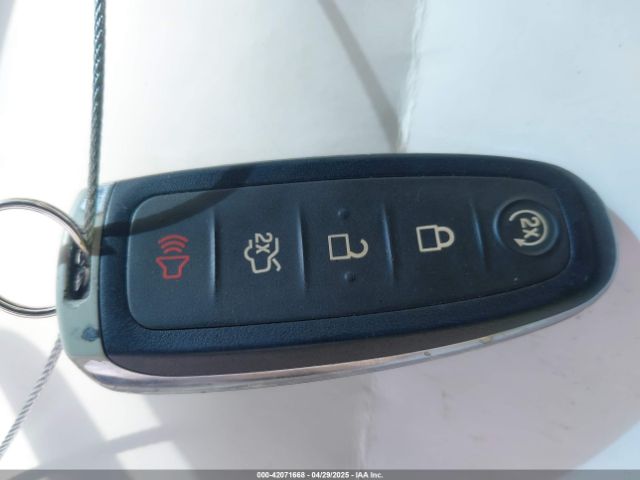 1FAHP2E80FG206370 Ford TAURUS SEL