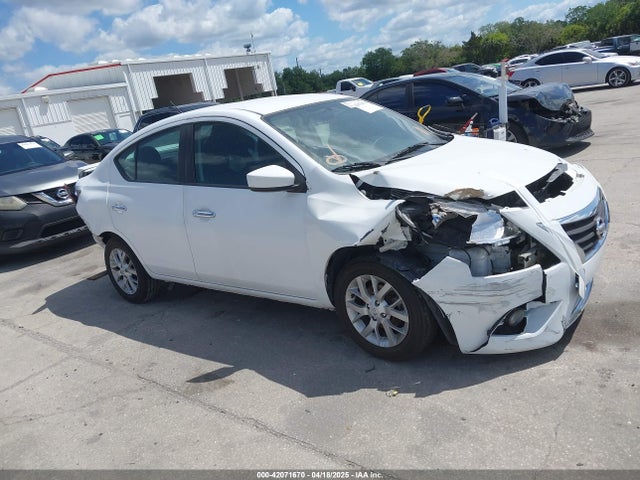 3N1CN7AP8JL875076 Nissan Versa 1.6 Sv