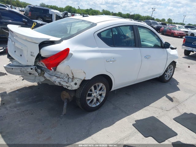 3N1CN7AP8JL875076 Nissan Versa 1.6 Sv