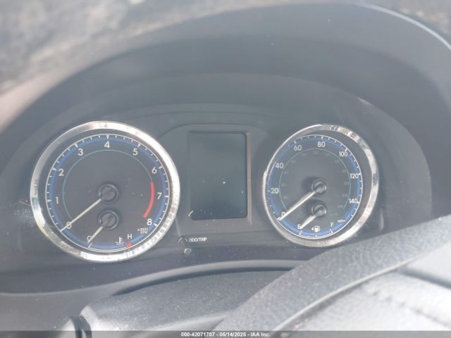 5YFBURHE3KP941064 Toyota COROLLA LE