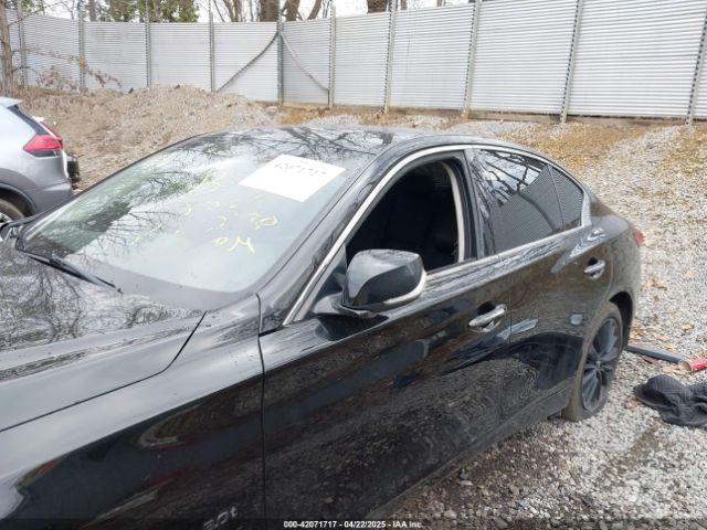 JN1EV7AR8JM442468 Infiniti Q50 3.0t Luxe/3.0t Sport