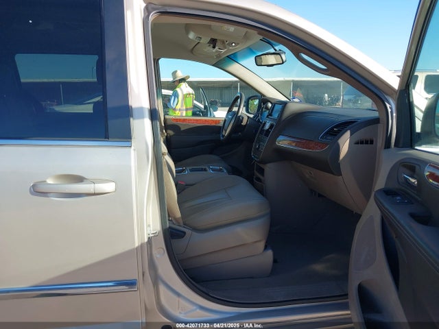 2C4RC1BG4FR739448 Chrysler Town & Country Touring