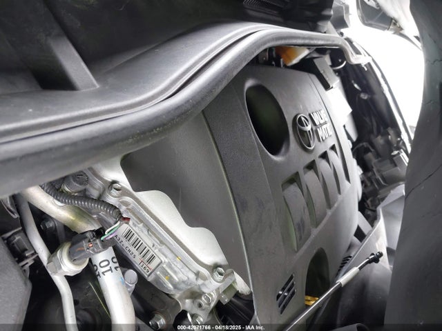 Toyota C-HR LE 2021 NMTKHMBX0MR135693 Image 10