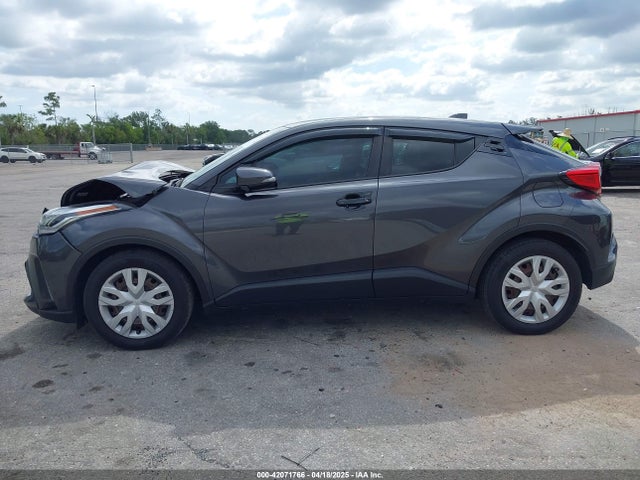 Toyota C-HR LE 2021 NMTKHMBX0MR135693 Image 15