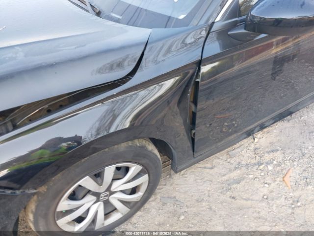 2HGFE2F21NH506473 Honda Civic Lx
