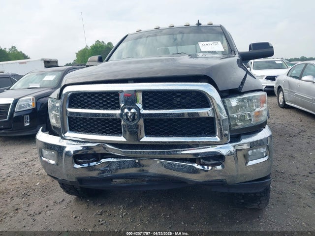 3C6UR5DL9HG561899 RAM 2500 Slt  4x4 6'4 Box