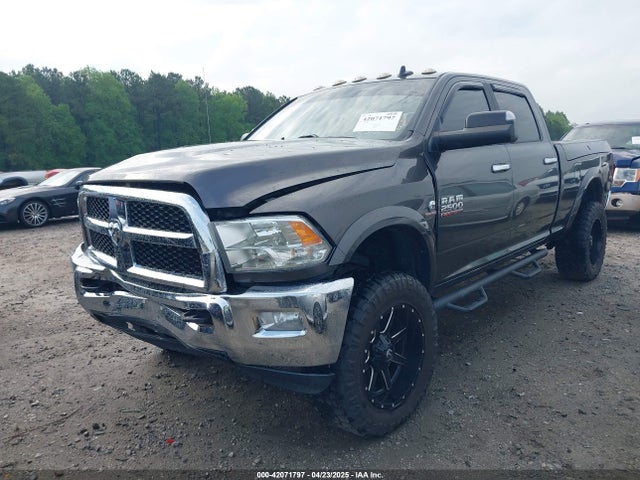 3C6UR5DL9HG561899 RAM 2500 Slt  4x4 6'4 Box