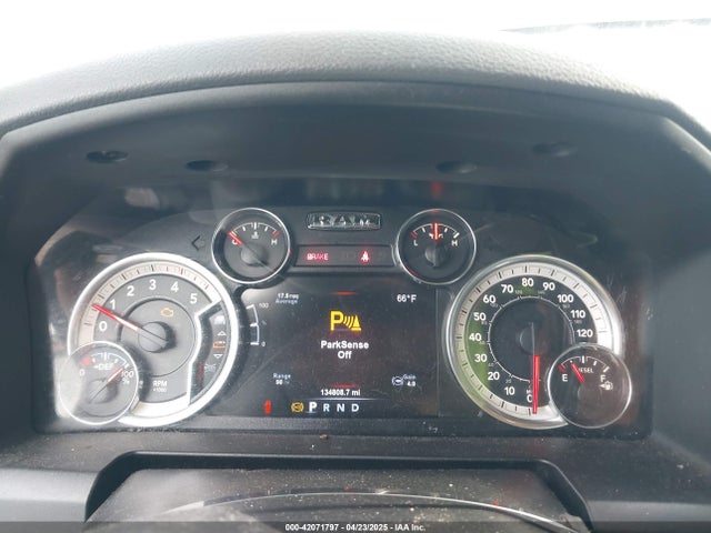 3C6UR5DL9HG561899 RAM 2500 Slt  4x4 6'4 Box