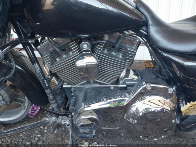 2016 HARLEY-DAVIDSON FLTRXS 1HD1KTM19GB688399 Photo 8