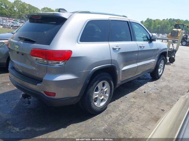 1C4RJEAG6HC647333 Jeep Grand Cherokee Laredo 4x2