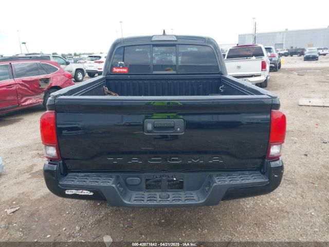 5TFAX5GN6JX103785 Toyota Tacoma Sr
