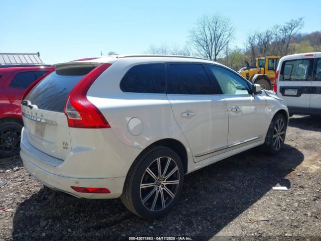 YV4902DZ8E2545061 Volvo Xc60 T6 R-design Platinum
