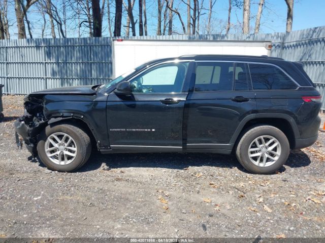 1C4RJHAGXRC252560 Jeep Grand Cherokee Laredo X 4x4